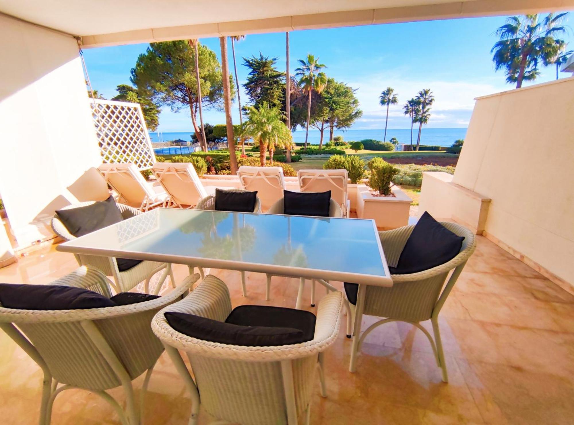 Luxury Frontline Residence Ehhouse Estepona Exteriér fotografie