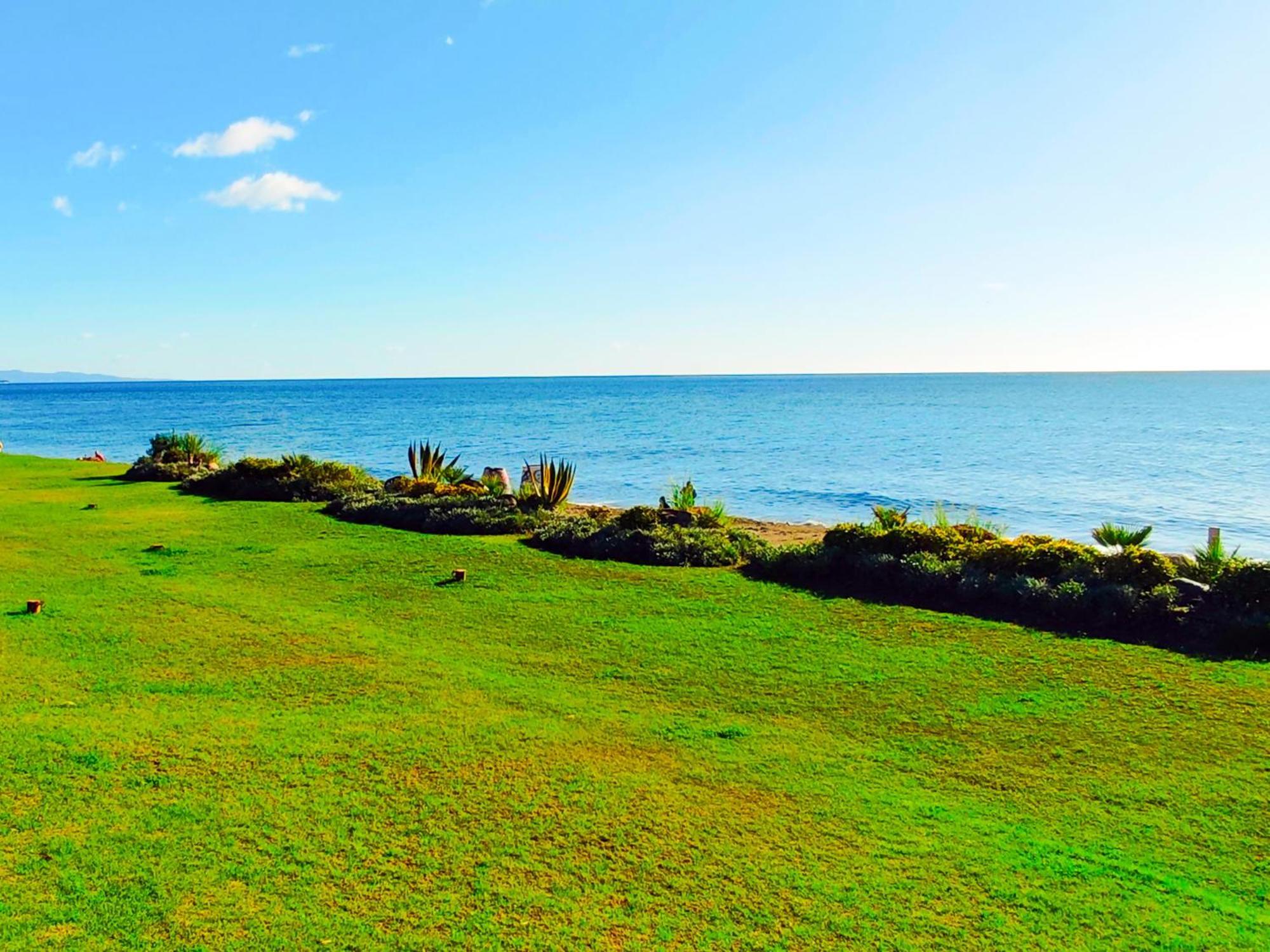 Luxury Frontline Residence Ehhouse Estepona Exteriér fotografie