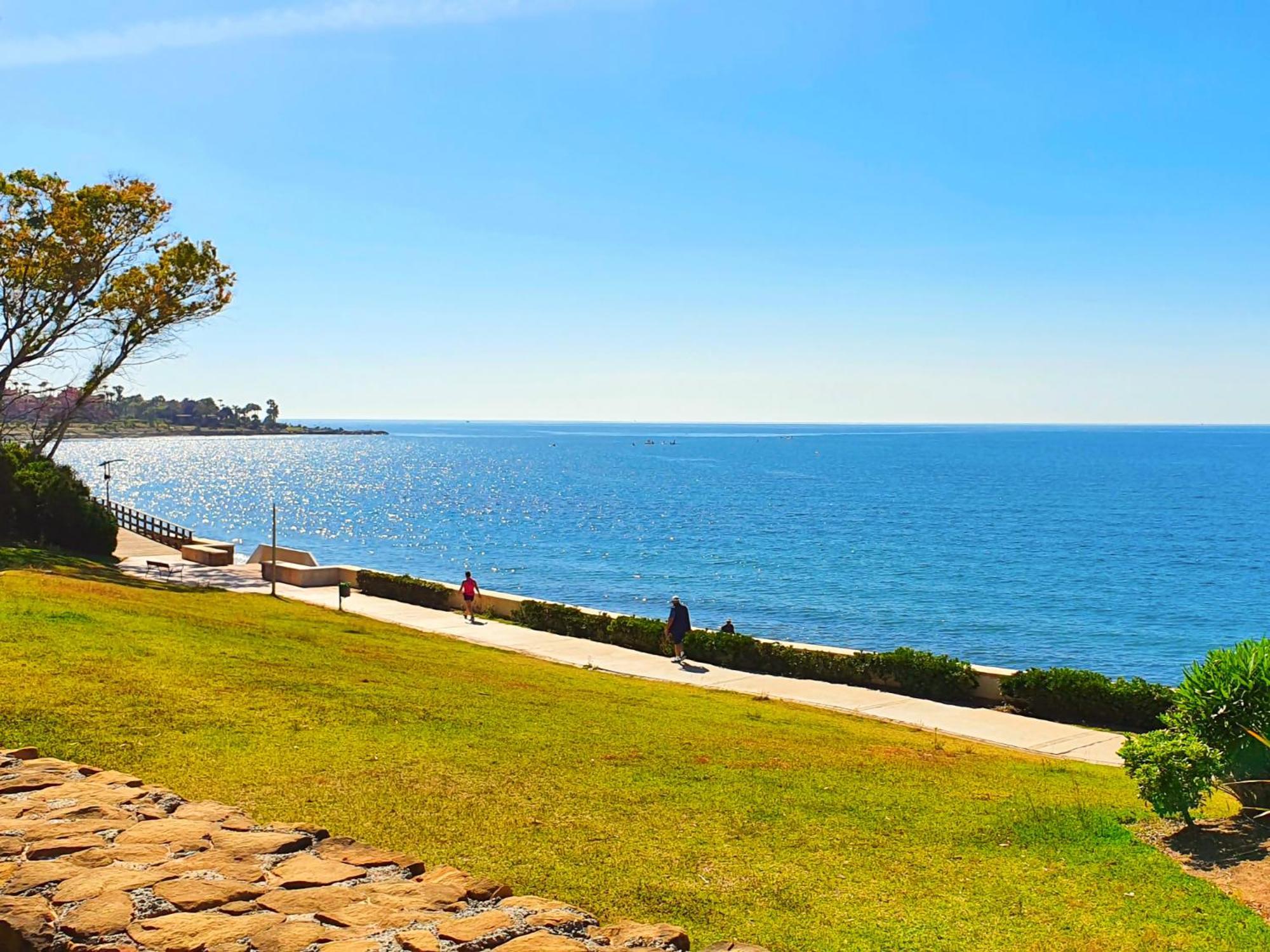 Luxury Frontline Residence Ehhouse Estepona Exteriér fotografie
